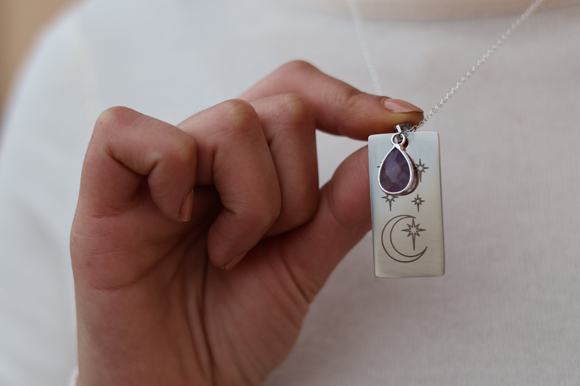 Collar amatista y luna en acero inoxidable
