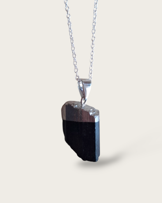 Collar Turmalina Negra