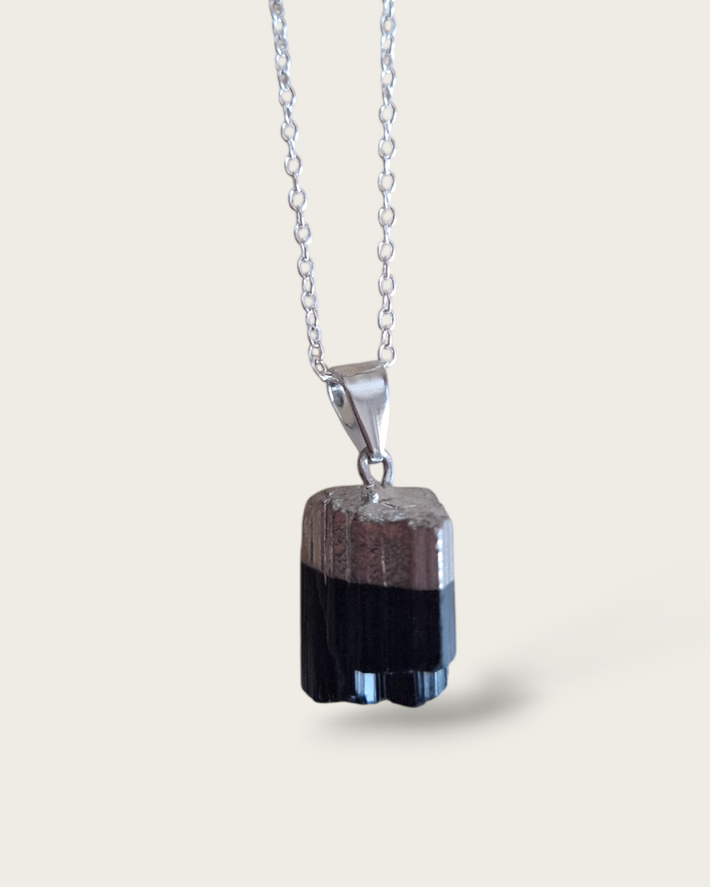 Collar Turmalina Negra